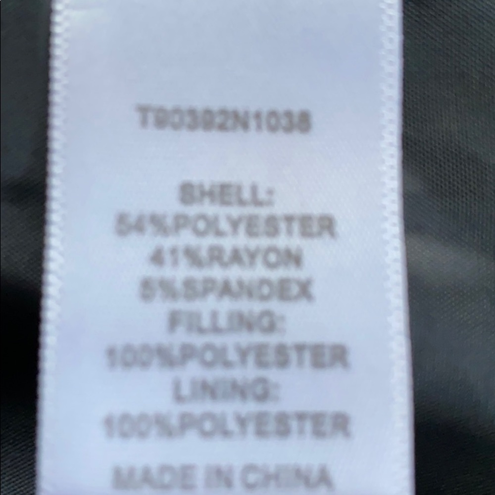 Vest - Picture 4 of 6